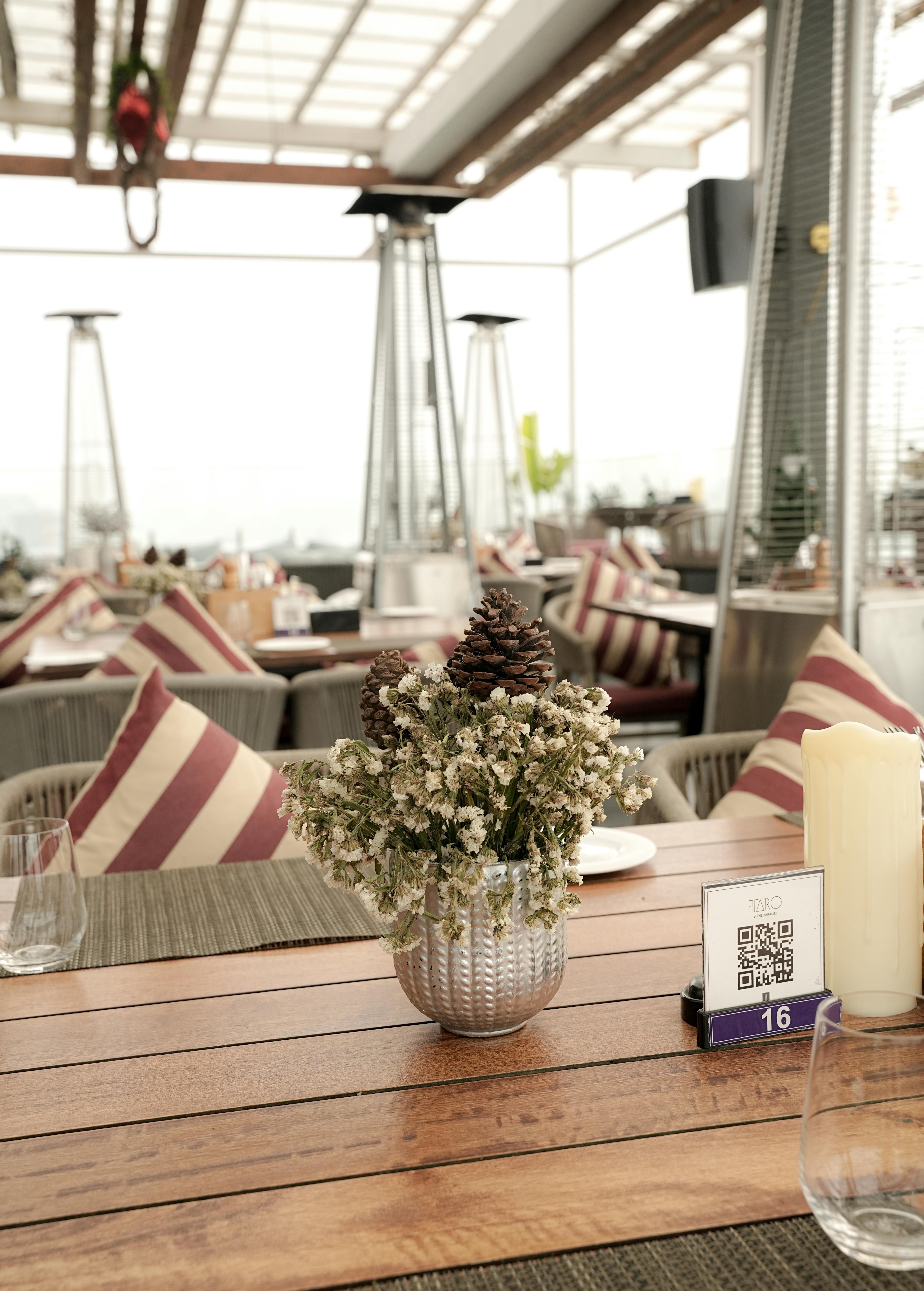 How QR Menus Boosted Restaurant Efficiency in 2025